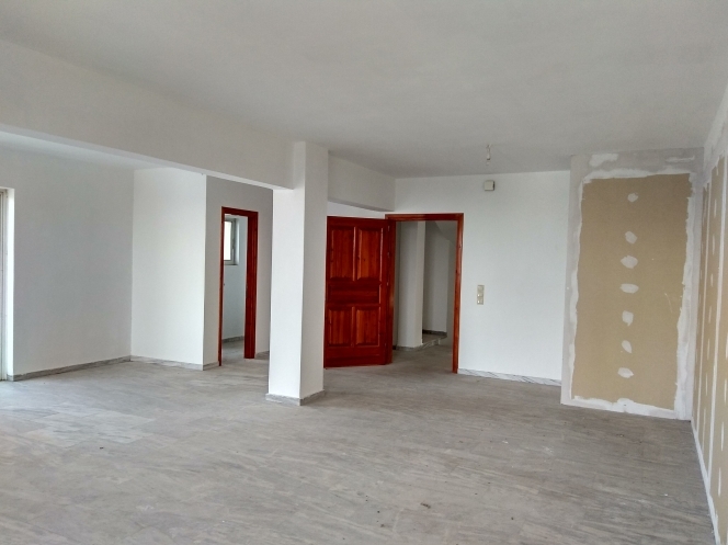 property-img